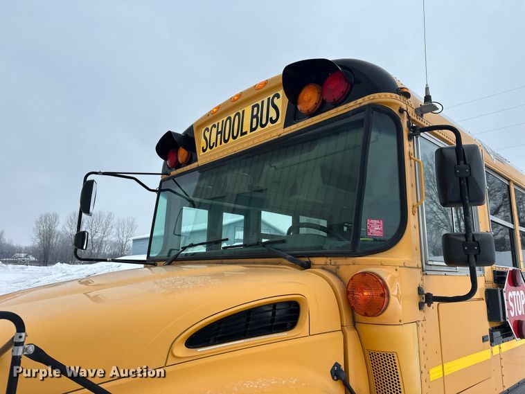 image for item DT6490 2012 IC PB105 school bus