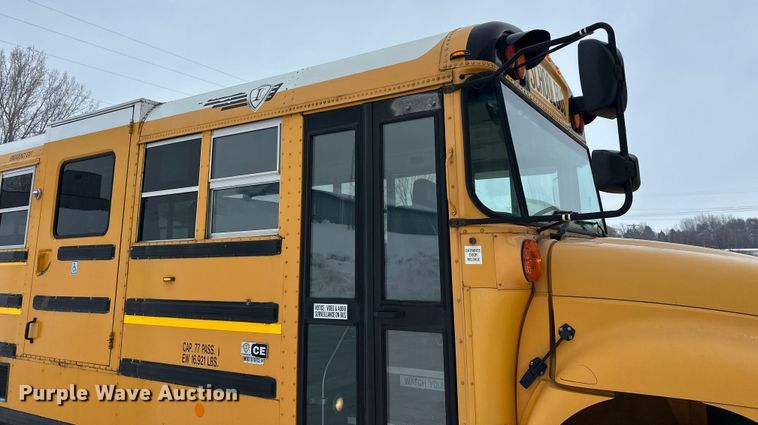 image for item DT6490 2012 IC PB105 school bus