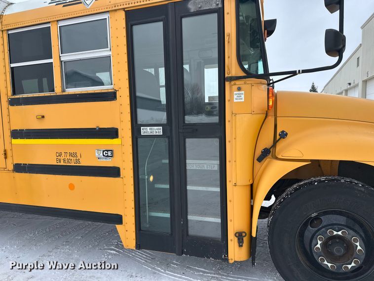 image for item DT6490 2012 IC PB105 school bus