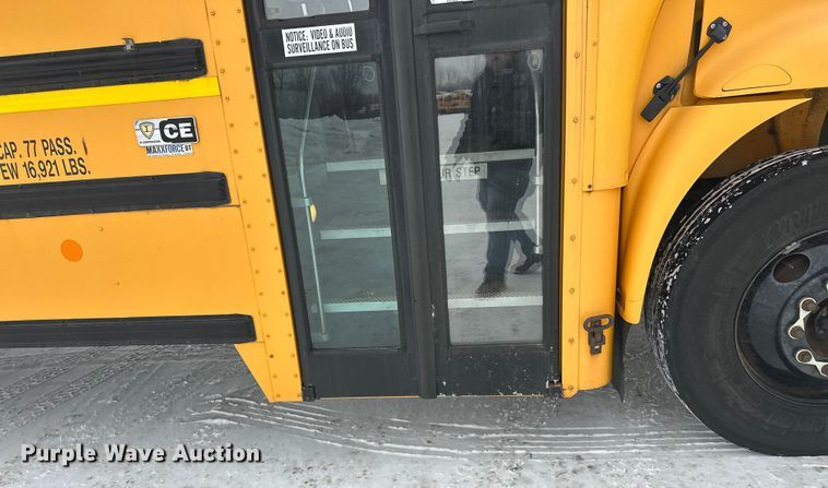 image for item DT6490 2012 IC PB105 school bus