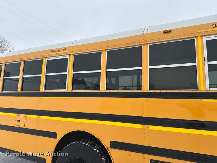 image for item DT6490 2012 IC PB105 school bus