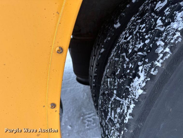 image for item DT6490 2012 IC PB105 school bus