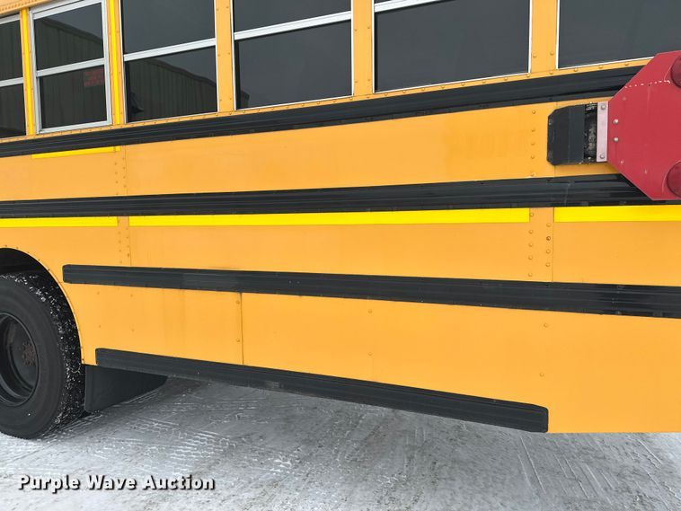 image for item DT6490 2012 IC PB105 school bus