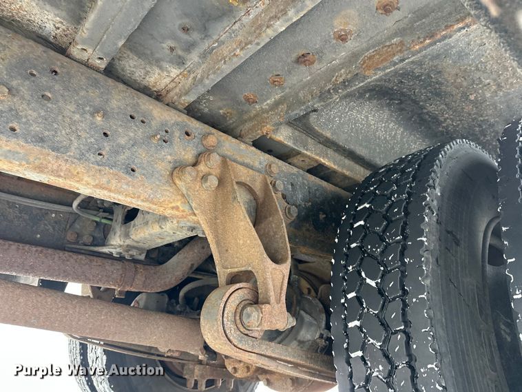 image for item DT6490 2012 IC PB105 school bus