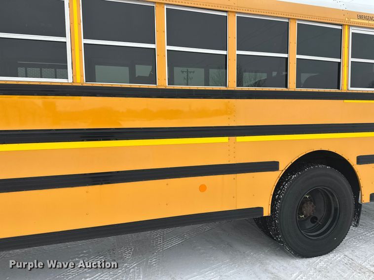 image for item DT6490 2012 IC PB105 school bus