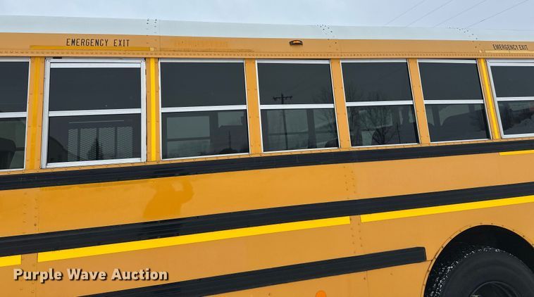 image for item DT6490 2012 IC PB105 school bus