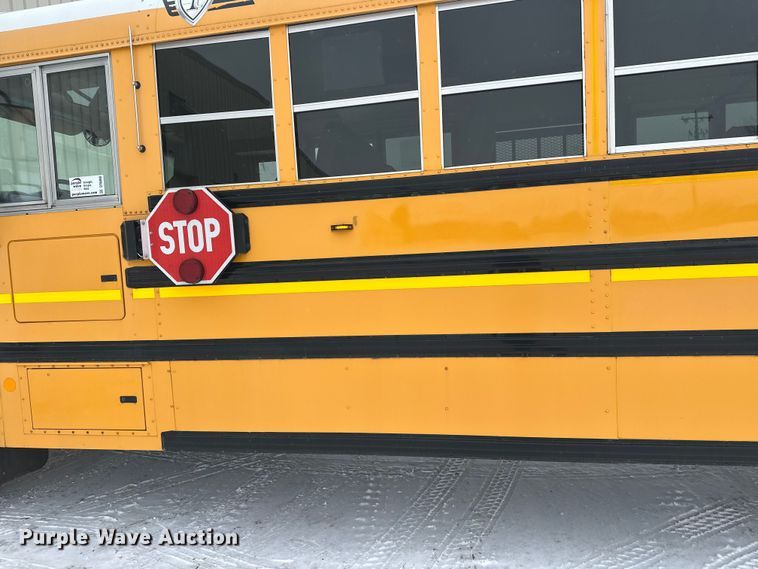 image for item DT6490 2012 IC PB105 school bus