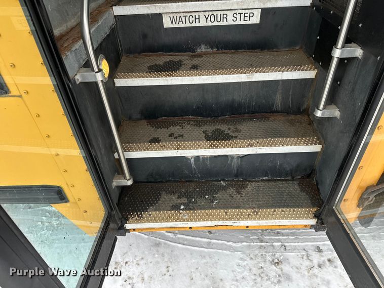 image for item DT6490 2012 IC PB105 school bus