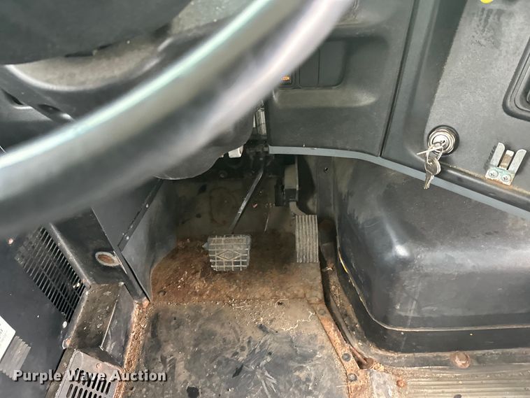 image for item DT6490 2012 IC PB105 school bus