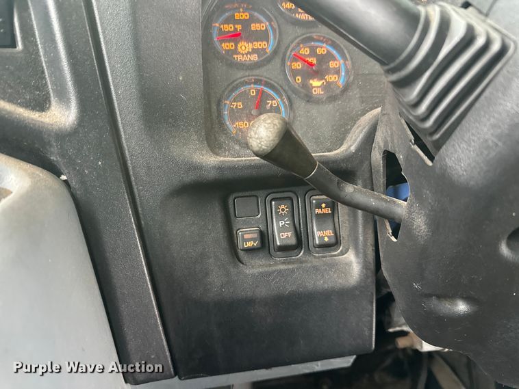 image for item DT6490 2012 IC PB105 school bus