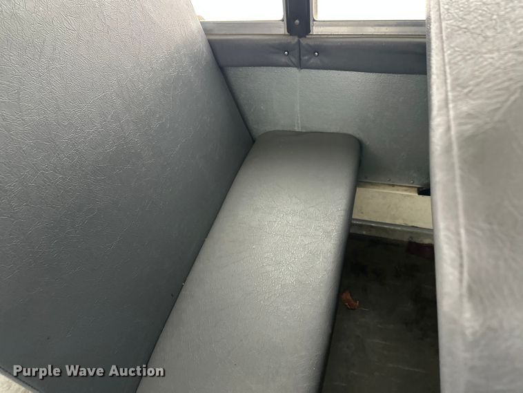 image for item DT6490 2012 IC PB105 school bus