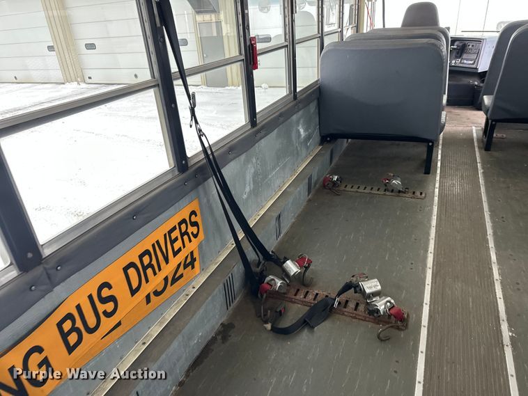 image for item DT6490 2012 IC PB105 school bus