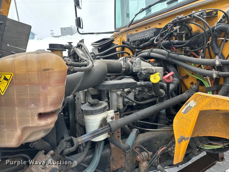 image for item DT6490 2012 IC PB105 school bus