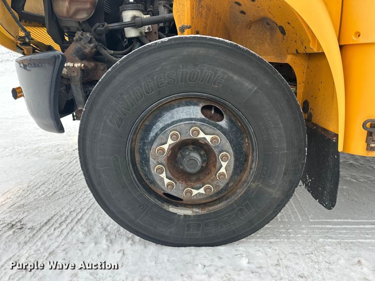 image for item DT6490 2012 IC PB105 school bus