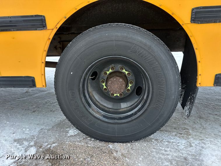 image for item DT6490 2012 IC PB105 school bus