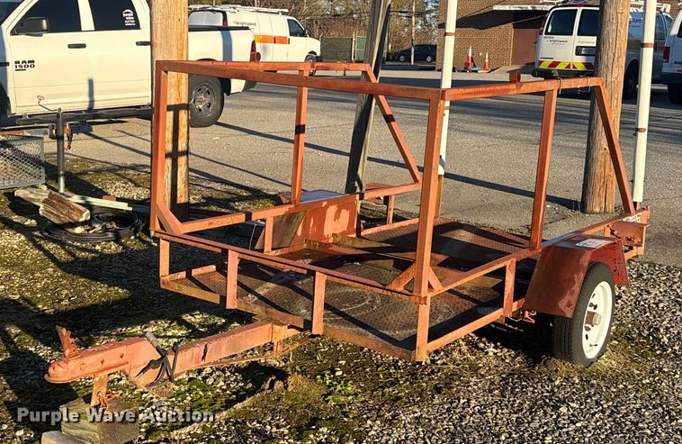 image for item DU0271 1996 Utility trailer