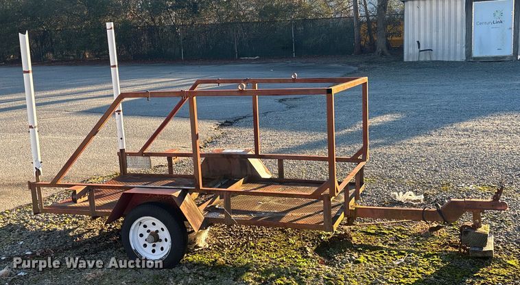 image for item DU0271 1996 Utility trailer