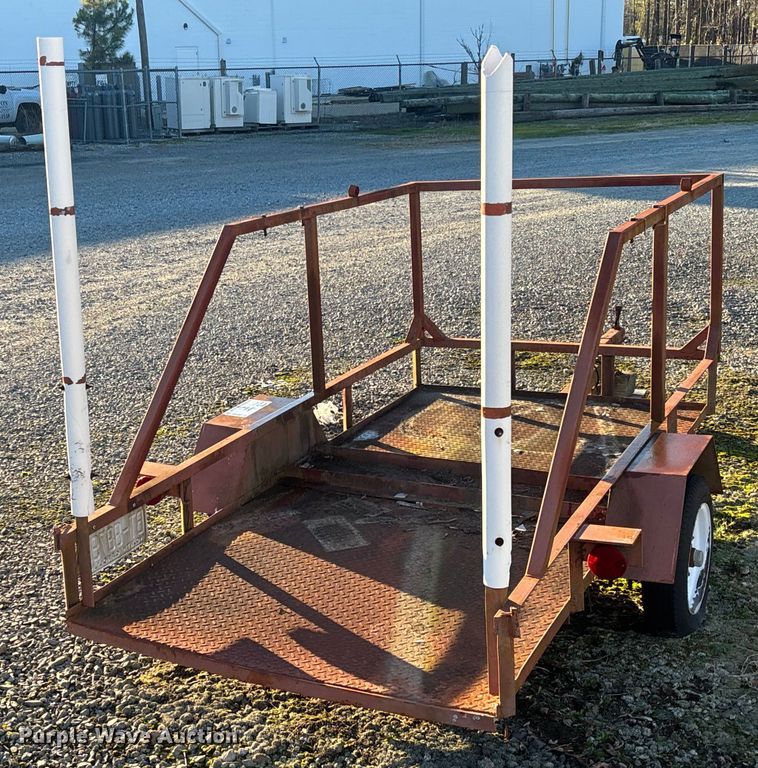 image for item DU0271 1996 Utility trailer
