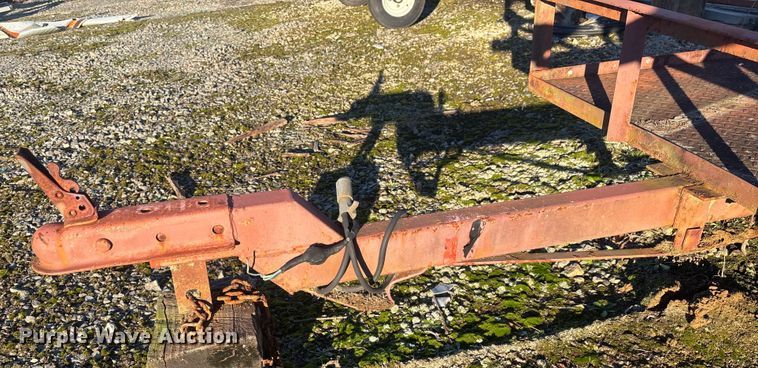 image for item DU0271 1996 Utility trailer