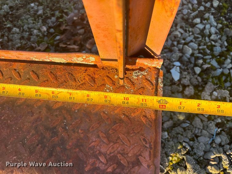 image for item DU0271 1996 Utility trailer