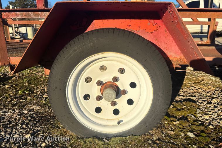 image for item DU0271 1996 Utility trailer