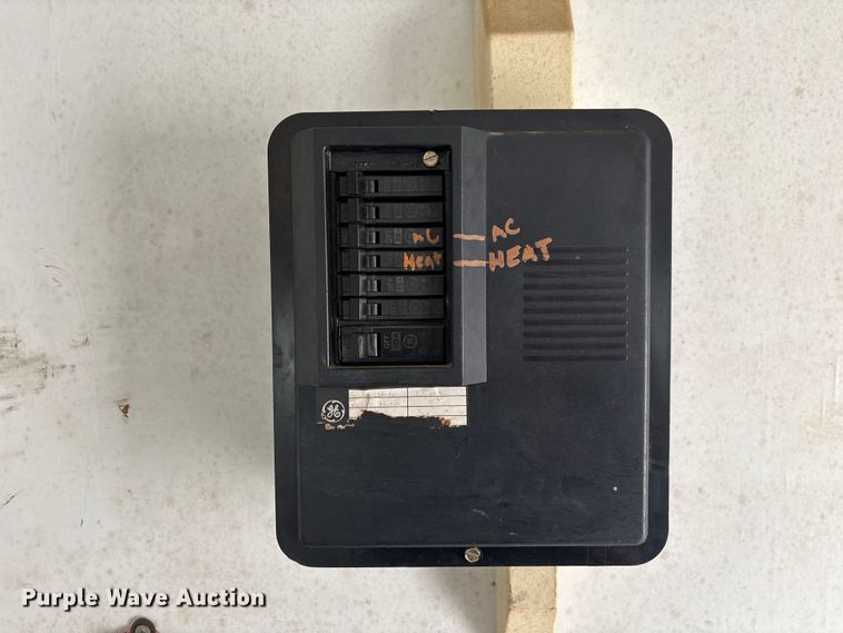 image for item DU0298 2004 Rollingstar fiber optic splicing trailer