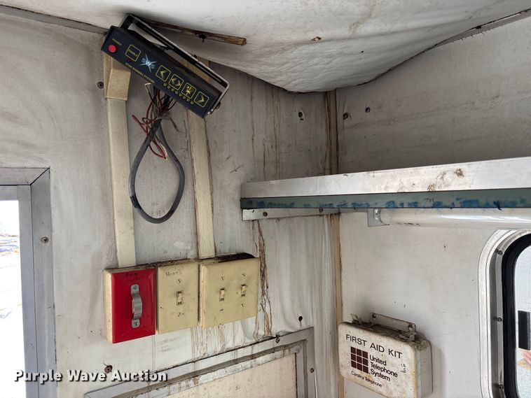 image for item DU0298 2004 Rollingstar fiber optic splicing trailer