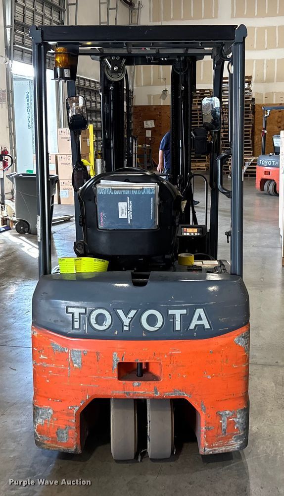 image for item DU0336 2015 Toyota 8FBE18U forklift