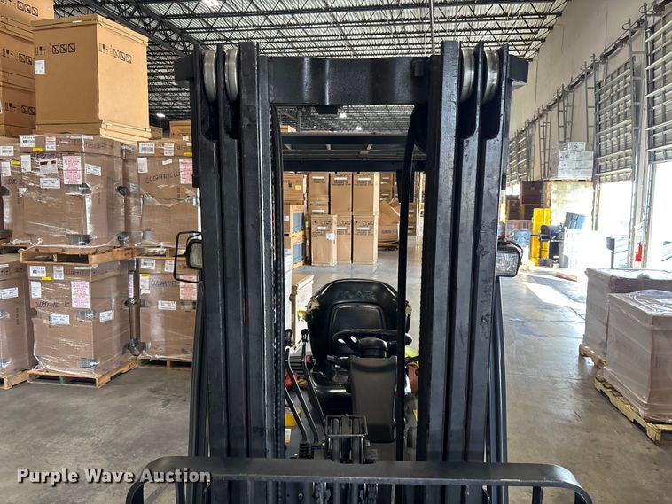 image for item DU0336 2015 Toyota 8FBE18U forklift