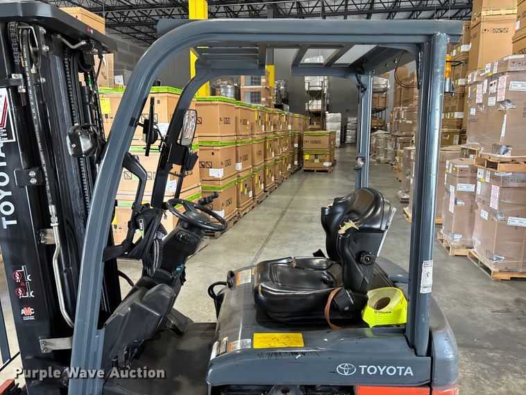 image for item DU0336 2015 Toyota 8FBE18U forklift
