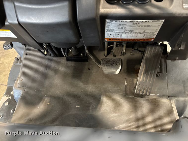 image for item DU0336 2015 Toyota 8FBE18U forklift