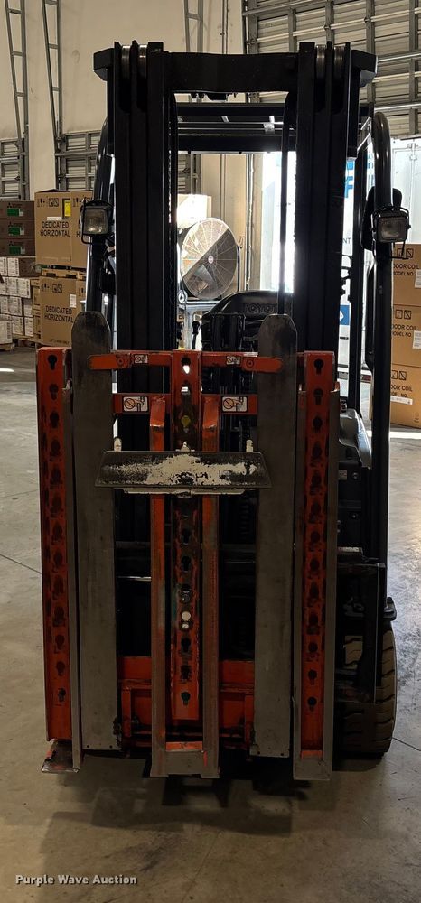 image for item DU0337 2015 Toyota 8FBE18U forklift