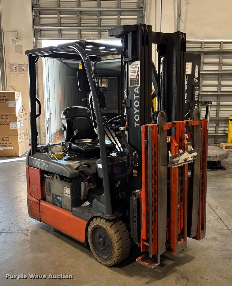 image for item DU0337 2015 Toyota 8FBE18U forklift
