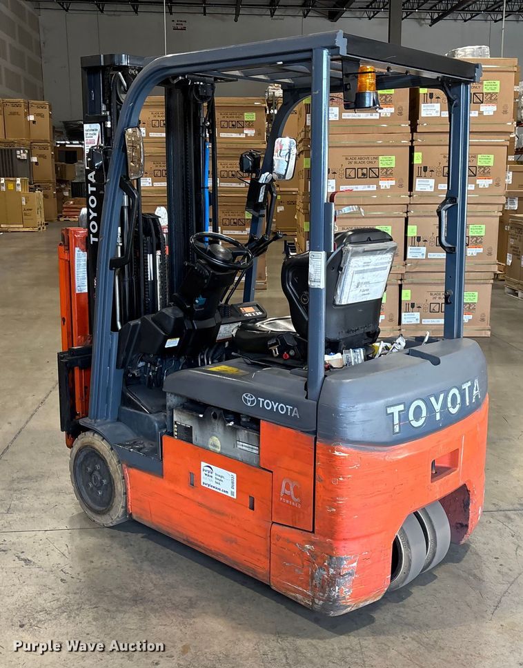 image for item DU0337 2015 Toyota 8FBE18U forklift