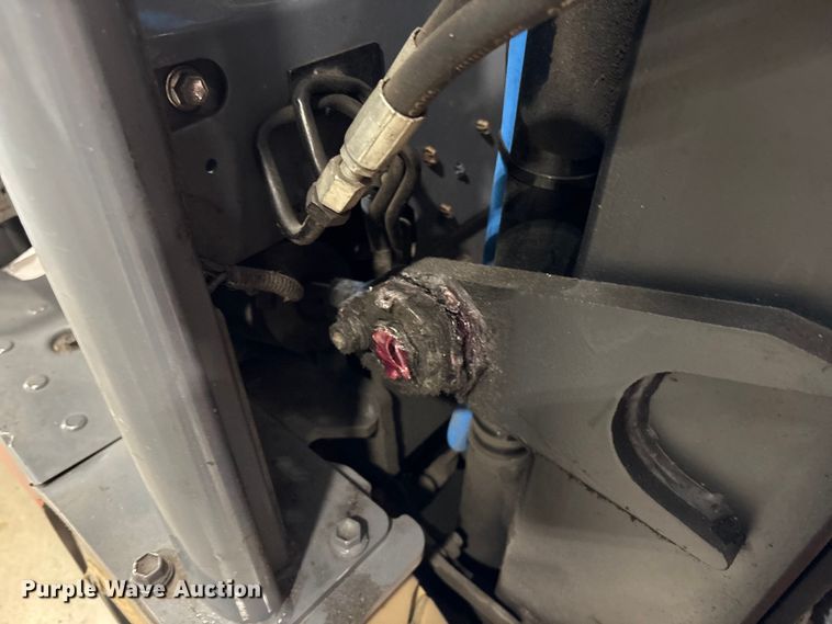 image for item DU0337 2015 Toyota 8FBE18U forklift