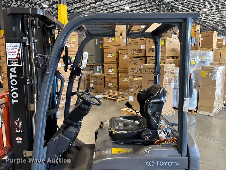 image for item DU0337 2015 Toyota 8FBE18U forklift