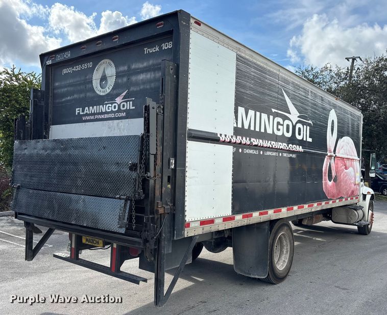 image for item DU0338 2006 International 4300 box truck