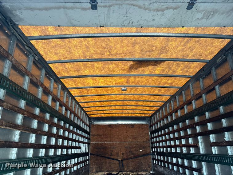 image for item DU0338 2006 International 4300 box truck