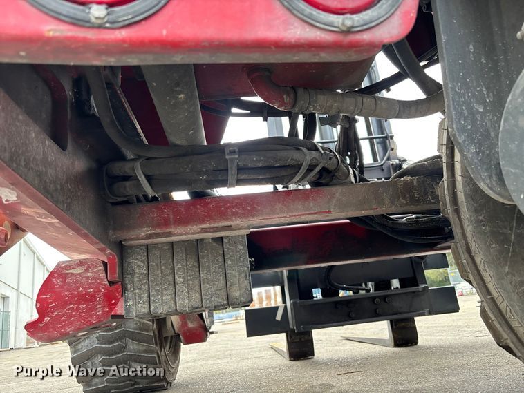 image for item DU0339 2017 Moffett M8 55.4 forklift