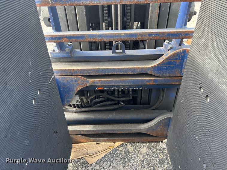 image for item DU0340 2018 UniCarriers CFS40 forklift