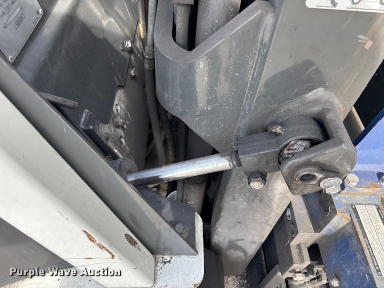 image for item DU0340 2018 UniCarriers CFS40 forklift