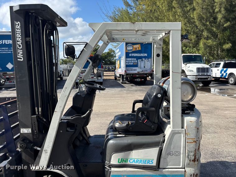image for item DU0340 2018 UniCarriers CFS40 forklift