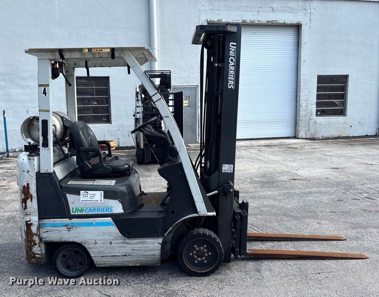 image for item DU0341 2018 UniCarriers CFS40 forklift