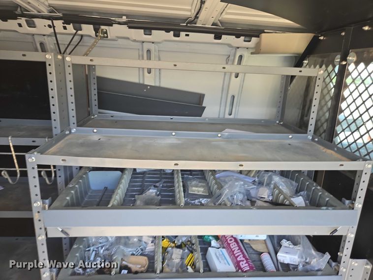 image for item DU2510 2015 Chevrolet Express 2500 van