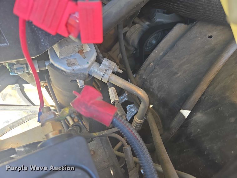 image for item DU2510 2015 Chevrolet Express 2500 van