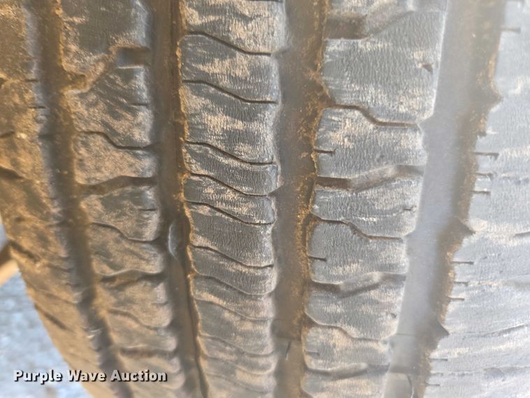 image for item DU2510 2015 Chevrolet Express 2500 van