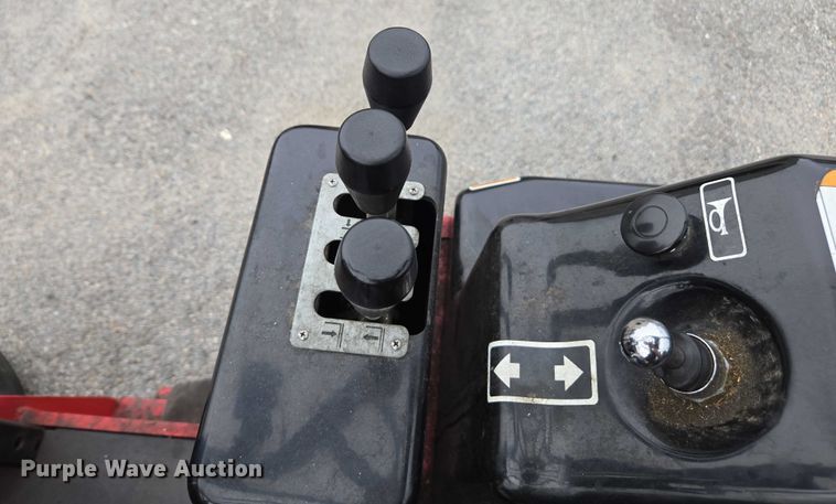 image for item DU2655 2015 Bendi B40I4 forklift