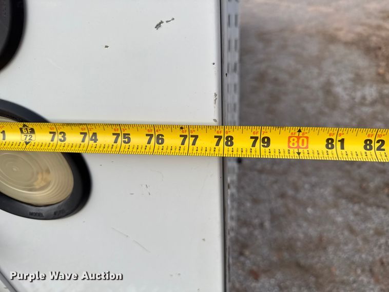 image for item DW5203 2001 Ford F250 Super Duty SuperCab utility bed pickup truck