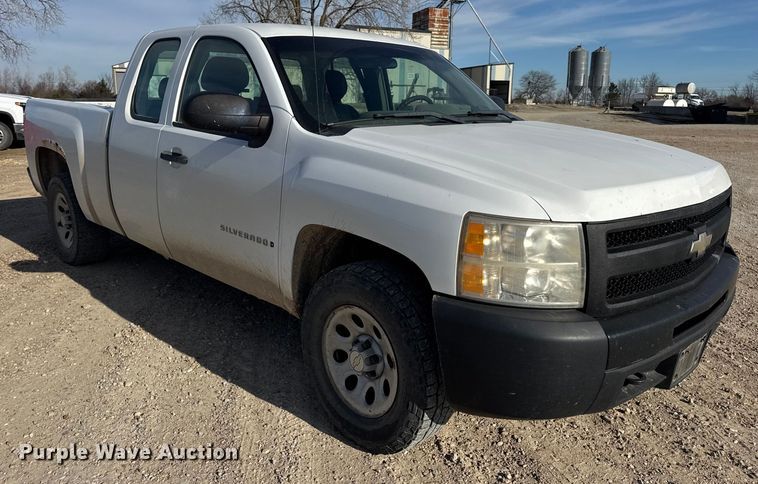 image for item DW6723 2009 Chevrolet Silverado 1500 Ext. Cab pickup truck