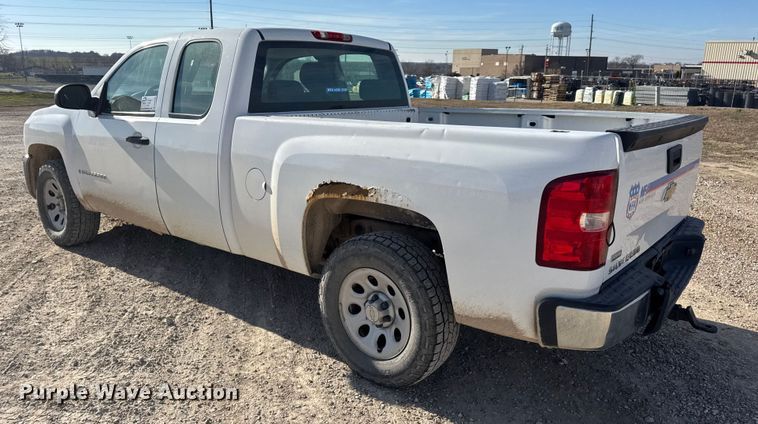 image for item DW6723 2009 Chevrolet Silverado 1500 Ext. Cab pickup truck